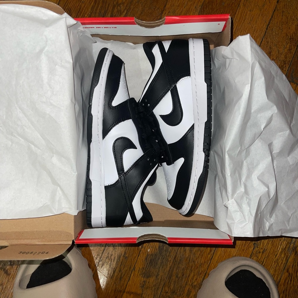 Dunk low panda